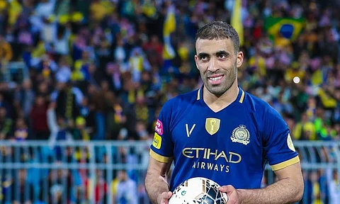 الفيصلي يتخذ خطوة تصعيدية تجاه عبدالرزاق حمد الله