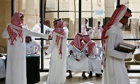 بالفيديو.. «التعليم» تطالب الطلاب بعدم الحضور إلى الجامعات عند ظهور أعراض كورونا