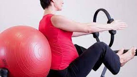 ممارسة الرياضة أثناء الحمل.. فوائد صحية للأم والجنين