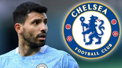 أجويرو على أعتاب ارتداء قميص تشيلسي