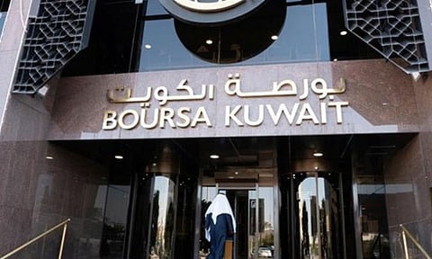 بورصة الكويت تغلق على انخفاض مؤشرها العام بمقدار23.7 نقطة