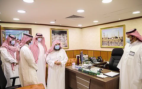 السديس يوجه بتكثيف الجولات للتأكد من الالتزام بالاحترازات خلال رمضان