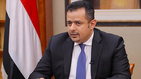اليمن.. رئيس الوزراء يثمّن دعم السعودية ويتابع أوضاع الفارين من إرهاب الحوثي