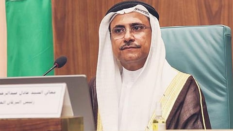 رئيس البرلمان العربي يعزي مصر في ضحايا حادث قطار طوخ