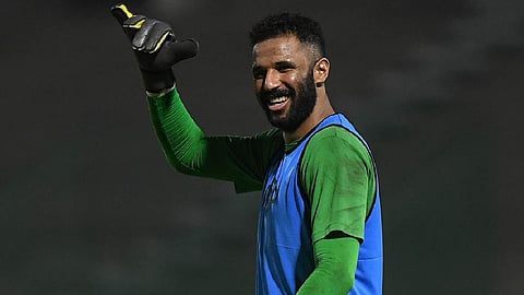 محمد العويس.. حارس عملاق ظلمته ظروف الأهلي