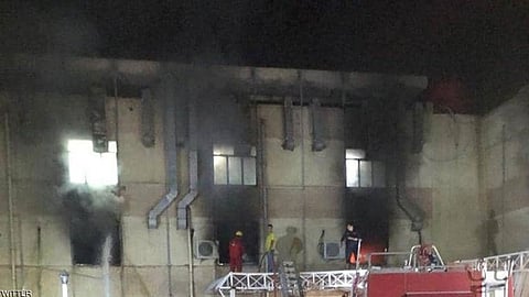 بغداد.. وفاة شخص و11 حالة اختناق في حريق مستشفى "ابن الخطيب"
