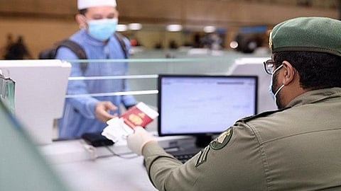 كيف يمكن تحديث معلومات جواز السفر العاملين؟.. «الجوازات» تجيب