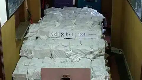 ضبط شحنة كوكايين بـ2 مليون دولار مهربة من بريطانيا لأستراليا