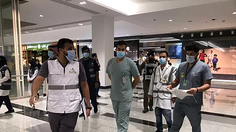 أمانة جدة تعلن إغلاق 77 منشأة مخالفة