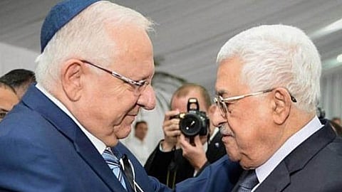 الرئيس الفلسطيني لنظيره الإسرائيلي: رحم الله ضحايا حادث الجسر وأتمنى الشفاء للمصابين