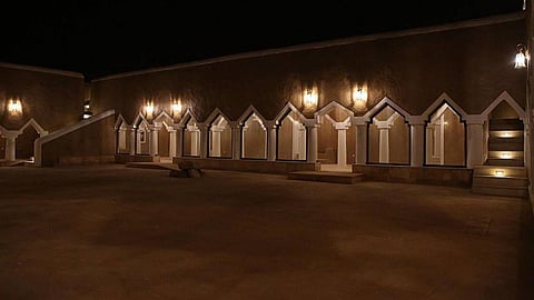 مسجد الداخلة بالمجمعة.. 5 قرون ونصف من تاريخ المملكة ترويها جدرانه