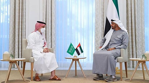 ولي عهد أبوظبي يبحث مع وزير الخارجية السعودي الأحداث الإقليمية والدولية
