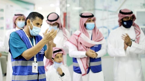 إطلاق الملف الإلكتروني الموحد «VIDA» بمستشفى بني مالك العام