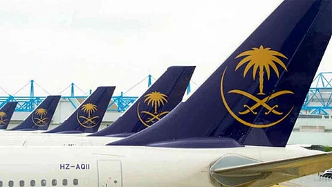 «الخطوط السعودية» تُعلن استكمال جاهزية شركاتها ووحداتها لتنفيذ رفع تعليق سفر المواطنين