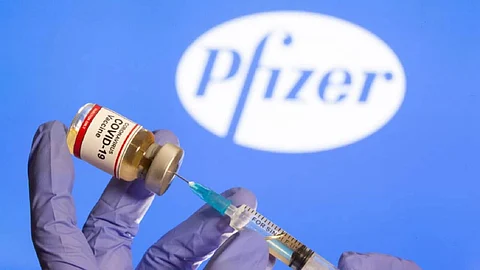 فايزر: أرباحنا من بيع لقاح كورونا خلال 3 أشهر 3.5 مليار دولار