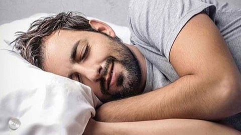 لا حاجة إلى المهدئات.. 5 أطعمة تساعد على النوم