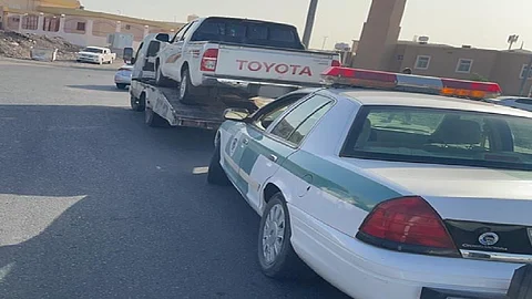 قائد مركبة يمارس التفحيط بطريق تبوك القديم.. و«مرور المدينة» يتدخل