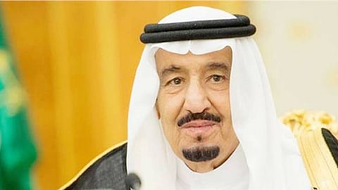 خادم الحرمين الشريفين يتلقى اتصالاً هاتفيًا من أمير قطر بمناسبة عيد الفطر