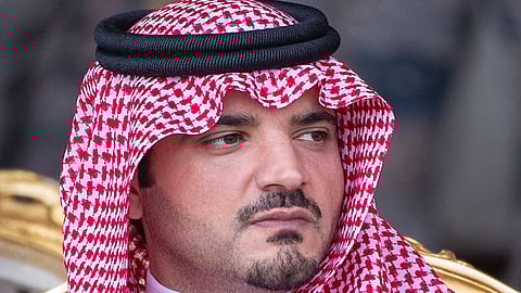الأمير عبدالعزيز بن سعود ينقل تحيات وتهنئة القيادة لمنسوبي وزارة الداخلية