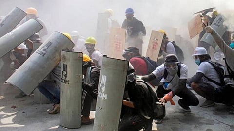 معارك في ميانمار بين المجلس العسكري ومعارضين للانقلاب