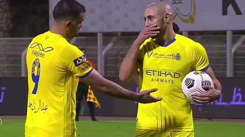 النصر يكشف كواليس الخلاف بين حمدالله وأمرابط