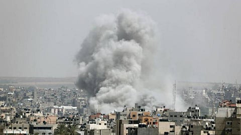 «أسوشيتد برس» تطالب بالتحقيق في قصف إسرائيلي استهدف مكتبها بغزة