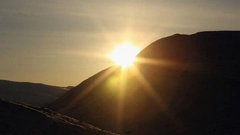 متى نشهد أطول نهار وأقصر ليالي السنة؟.. الزعاق يجيب