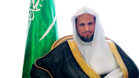 النائب العام ينوه بـ«الإجراءات الاحترازية» في ببيئة العمل: تضمن السلامة