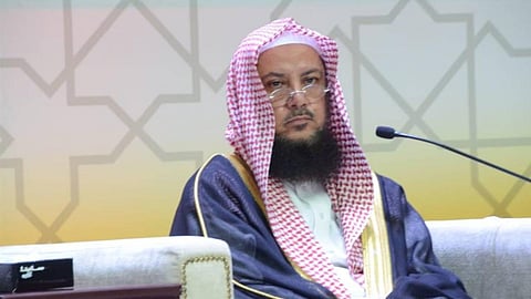 قضاء أيام الصيام للحامل والمرضع.. الشيخ «السليمان» يوضح الحكم