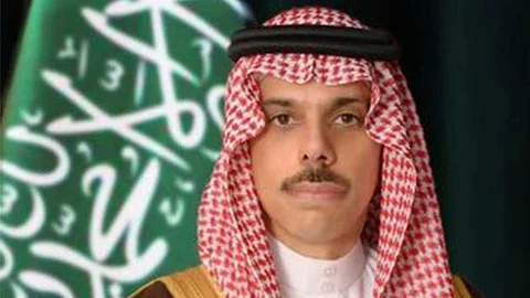 وزير الخارجية يبحث مع المبعوث الأمريكي لليمن سبل الحل السياسي