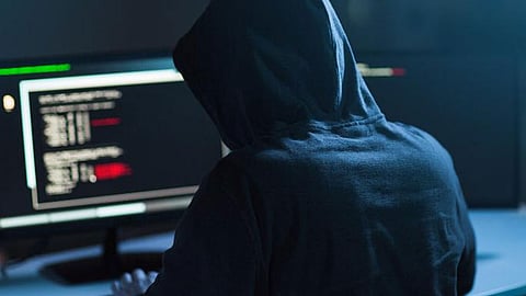 البحرين.. اختراق حساب وزارة الصحة ونشر تغريدة خاطئة