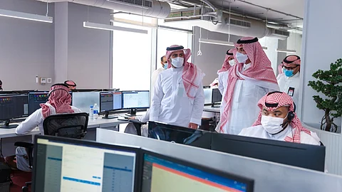 محافظ هيئة الاتصالات وتقنية المعلومات يزور شركة «جاهز» دعما للقطاع الخاص في المملكة