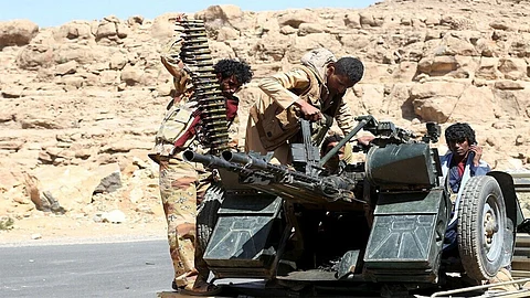 وقع في فخ القوات المشتركة.. عنصر حوثي يكشف تفاصيل هجوم تم إحباطه بالحديدة