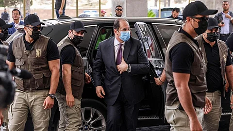 بالفيديو.. لحظة وصول موكب رئيس الاستخبارات المصرية غزة