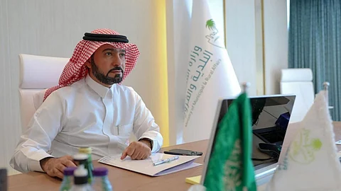 الحقيل يشهد توقيع اتفاقية تمويل مرابحة بملياري ريال بين "الوطنية للإسكان" وبنك البلاد