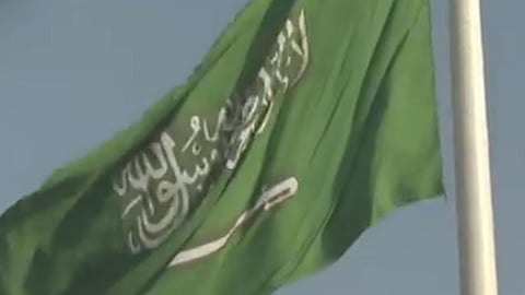 بالفيديو.. «سارية جدة» الأكبر في العالم بطول 171 مترًا