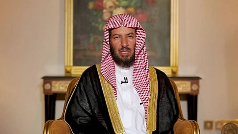 الشيخ «الشثري»: شرطان لقبول «الإكرامية» عن العمل المقدم للغير