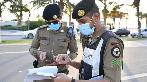 ضبط 46 مصابًا بكورونا في نجران خالفوا تعليمات العزل الصحي
