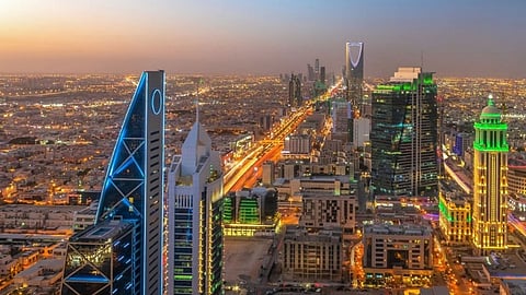 البنك الدولي يتوقع نمو الاقتصاد السعودي 2.4% خلال 2021