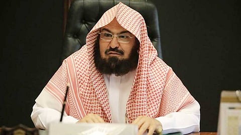 السديس: «روبوتات» تعمل بالذكاء الاصطناعي لخدمة ضيوف الرحمن