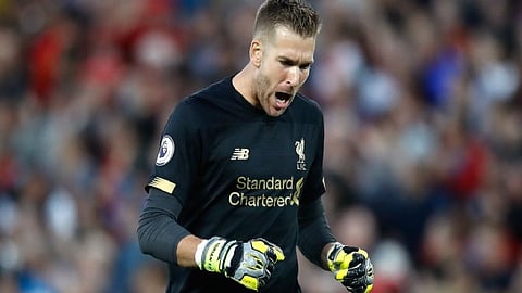 «ليفربول» يحتفظ بخدمات حارس مرماه الإسباني أدريان