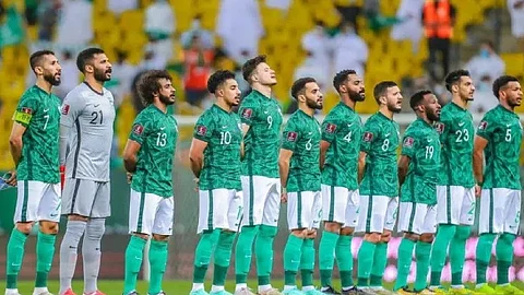 السعودية وأوزبكستان.. التاريخ يرجح كفة الأخضر في اللقاء المرتقب