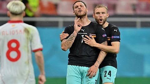 «يويفا» يحقق في اتهام مهاجم النمسا بالعنصرية أمام مقدونيا الشمالية