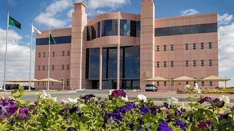 جامعة الجوف تعلن مواعيد القبول ببرامج البكالوريوس والدبلوم