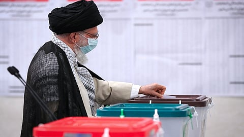 بدء انتخاب رئيس إيراني جديد.. وخامنئي يستجدي المشاركة الشعبية