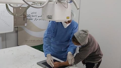 بالصور.. عيادات إغاثي الملك سلمان تعالج 436 لاجئًا سوريًّا في الأردن