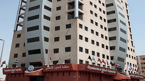 «التعاون الإسلامي» تدين استهداف خميس مشيط بطائرة حوثية مسيرة