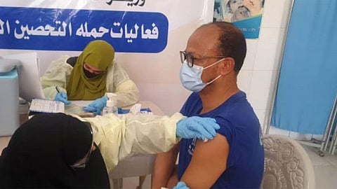 اليمن تناقش مع «الصحة العالمية» و«البنك الإسلامي» دعم القطاع الصحي