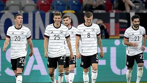 منتخب ألمانيا يتلقى ضربة ثلاثية قبل موقعة المجر