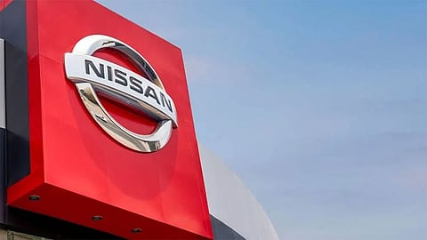 موظف سابق يقاضي «نيسان أمريكا» بسبب مكافآت نهاية الخدمة